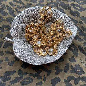 Leaf shaped jewelry tray